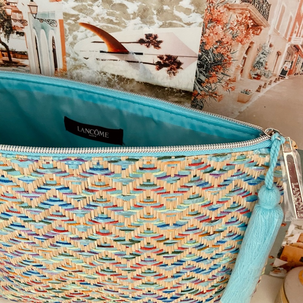 LANCÔME MAKE UP AND ACCESSORY BAG - Picture 2 of 3